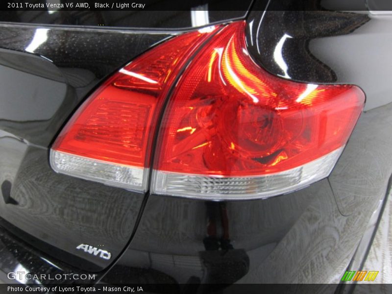 Black / Light Gray 2011 Toyota Venza V6 AWD