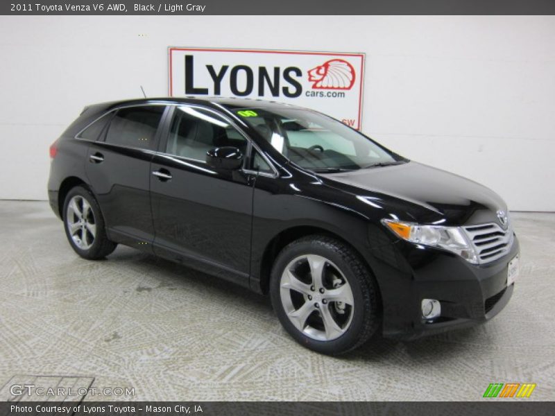 Black / Light Gray 2011 Toyota Venza V6 AWD