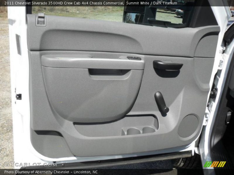 Summit White / Dark Titanium 2011 Chevrolet Silverado 3500HD Crew Cab 4x4 Chassis Commercial