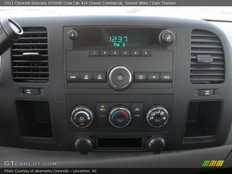 Summit White / Dark Titanium 2011 Chevrolet Silverado 3500HD Crew Cab 4x4 Chassis Commercial