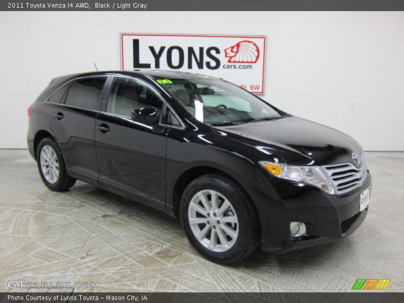 Black / Light Gray 2011 Toyota Venza I4 AWD