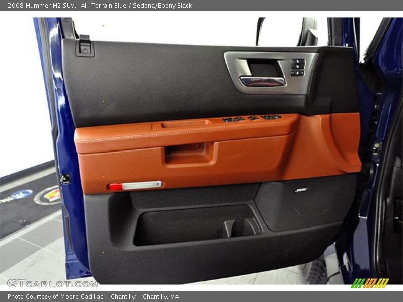 Door Panel of 2008 H2 SUV