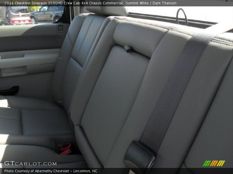 Summit White / Dark Titanium 2011 Chevrolet Silverado 3500HD Crew Cab 4x4 Chassis Commercial