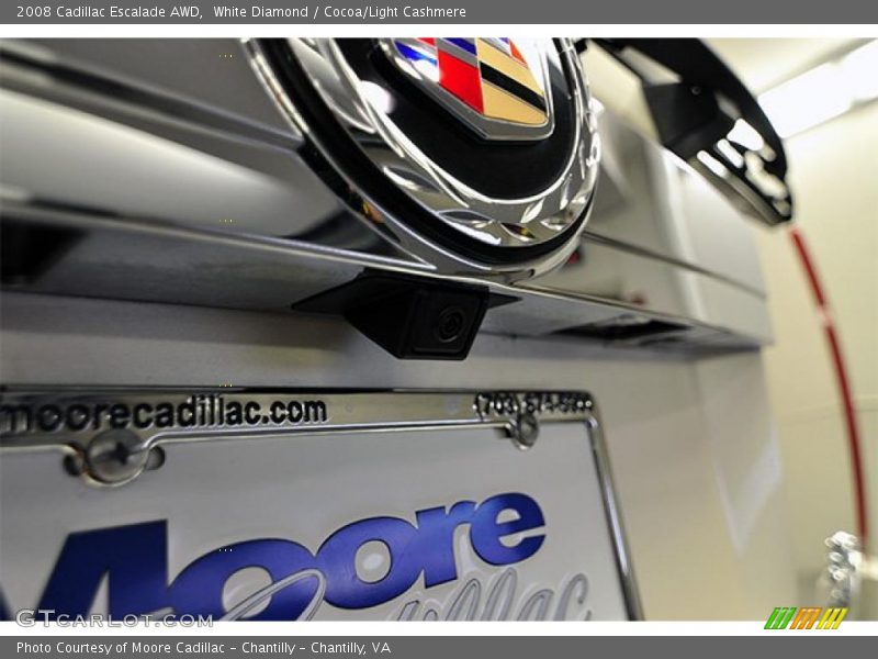 White Diamond / Cocoa/Light Cashmere 2008 Cadillac Escalade AWD