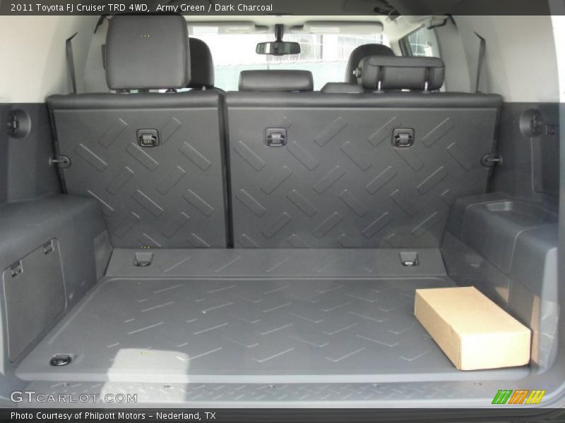  2011 FJ Cruiser TRD 4WD Trunk