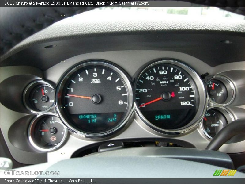 Black / Light Cashmere/Ebony 2011 Chevrolet Silverado 1500 LT Extended Cab