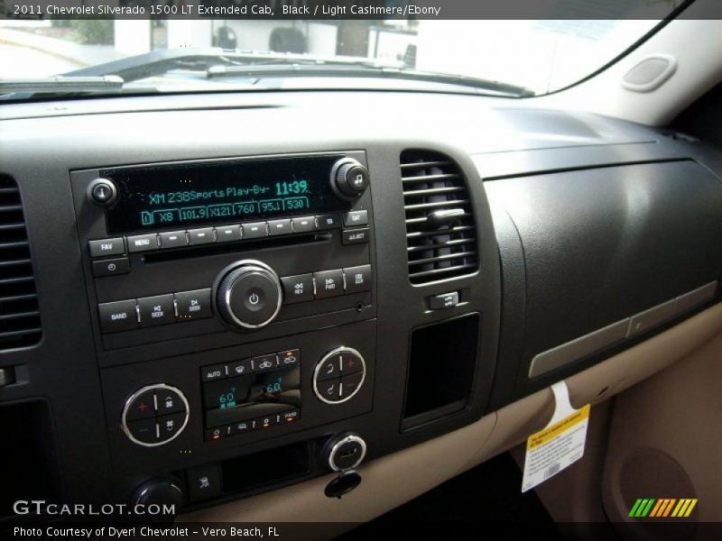 Black / Light Cashmere/Ebony 2011 Chevrolet Silverado 1500 LT Extended Cab