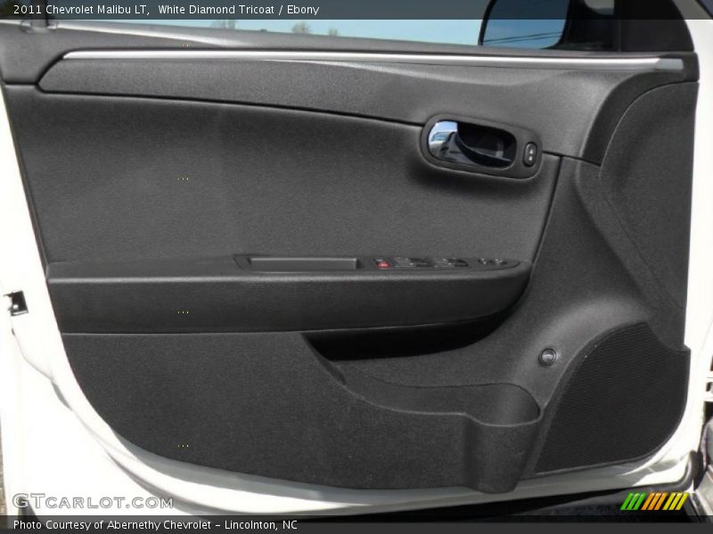 White Diamond Tricoat / Ebony 2011 Chevrolet Malibu LT