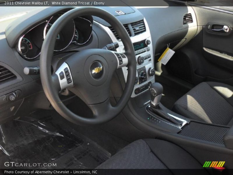 White Diamond Tricoat / Ebony 2011 Chevrolet Malibu LT