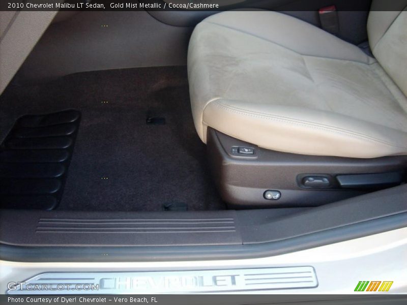 Gold Mist Metallic / Cocoa/Cashmere 2010 Chevrolet Malibu LT Sedan