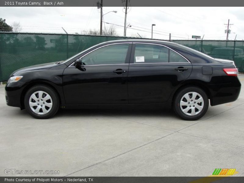 Black / Ash 2011 Toyota Camry