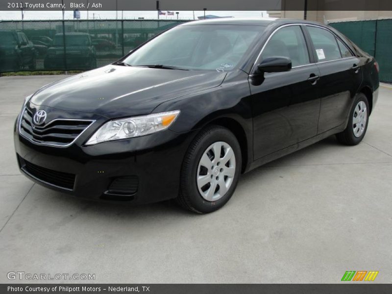 Black / Ash 2011 Toyota Camry
