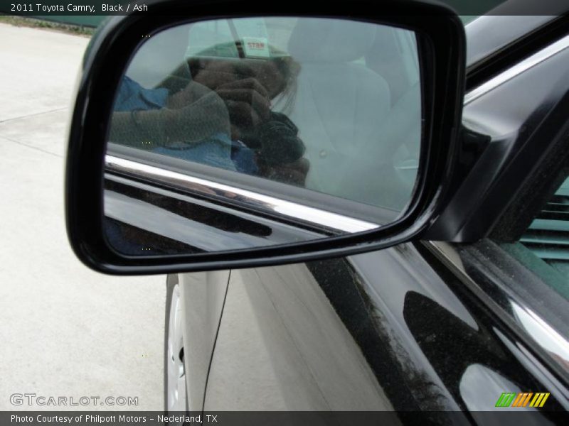 Black / Ash 2011 Toyota Camry