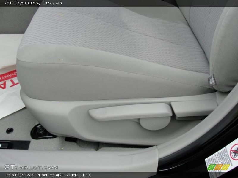 Black / Ash 2011 Toyota Camry