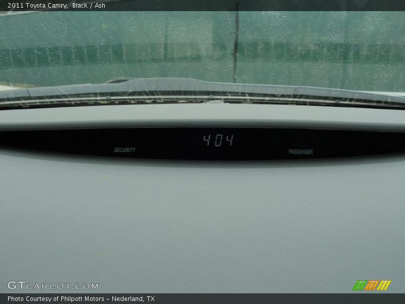Black / Ash 2011 Toyota Camry