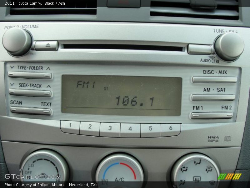 Black / Ash 2011 Toyota Camry