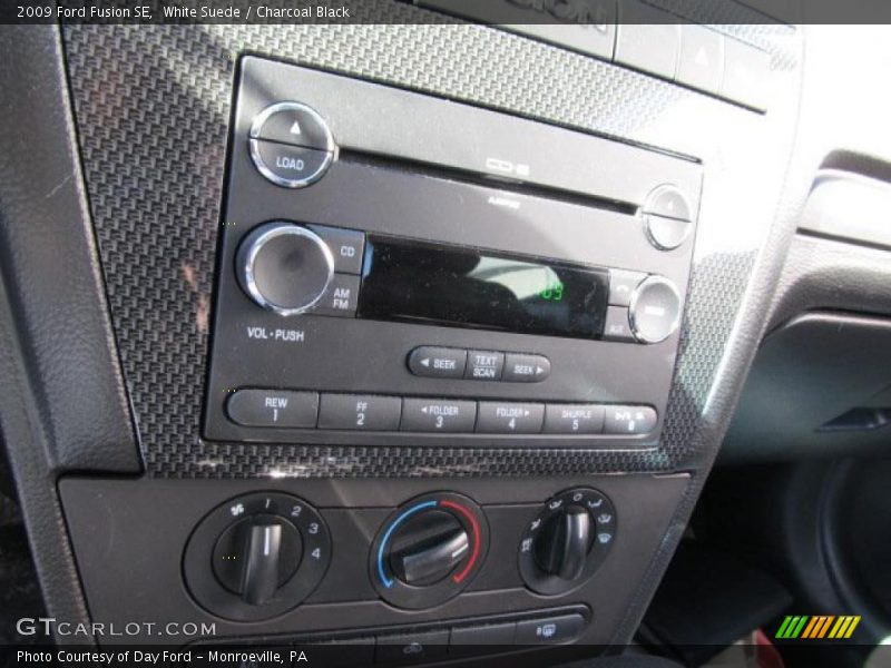White Suede / Charcoal Black 2009 Ford Fusion SE