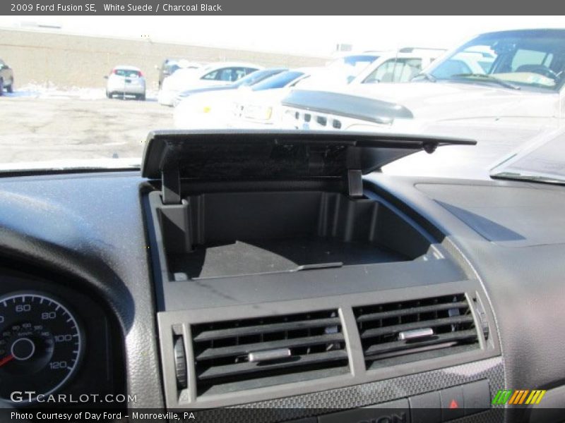 White Suede / Charcoal Black 2009 Ford Fusion SE