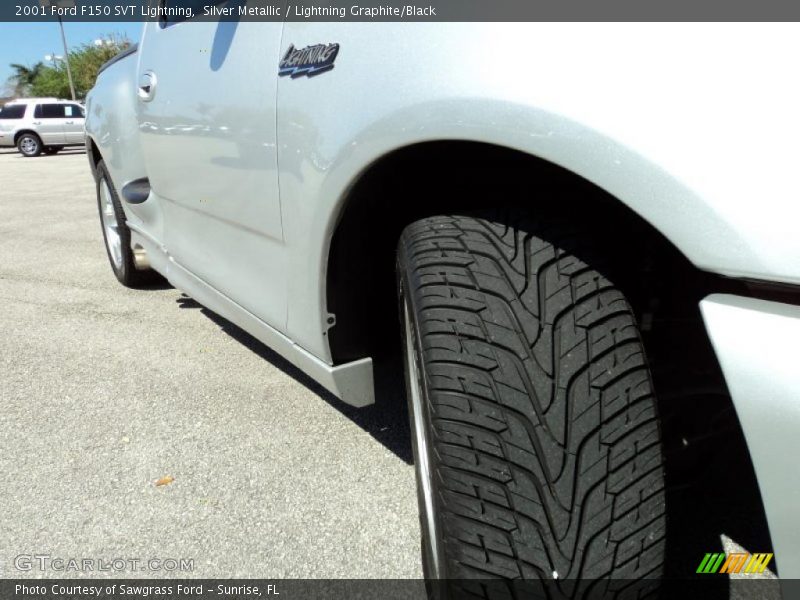 Silver Metallic / Lightning Graphite/Black 2001 Ford F150 SVT Lightning