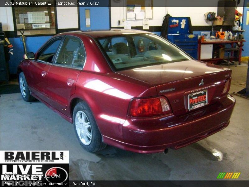 Patriot Red Pearl / Gray 2002 Mitsubishi Galant ES