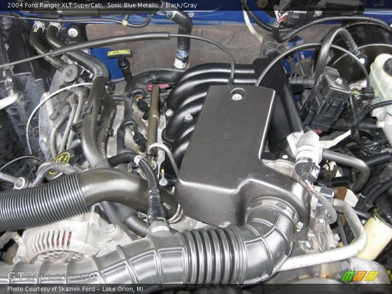 Sonic Blue Metallic / Black/Gray 2004 Ford Ranger XLT SuperCab