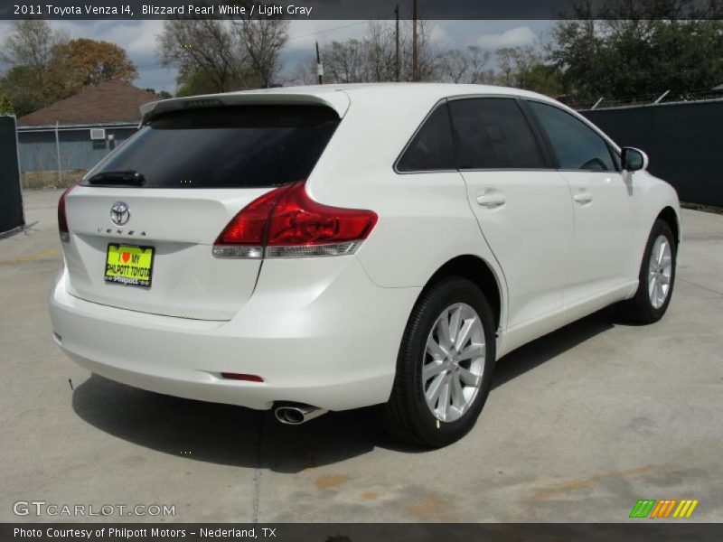 Blizzard Pearl White / Light Gray 2011 Toyota Venza I4