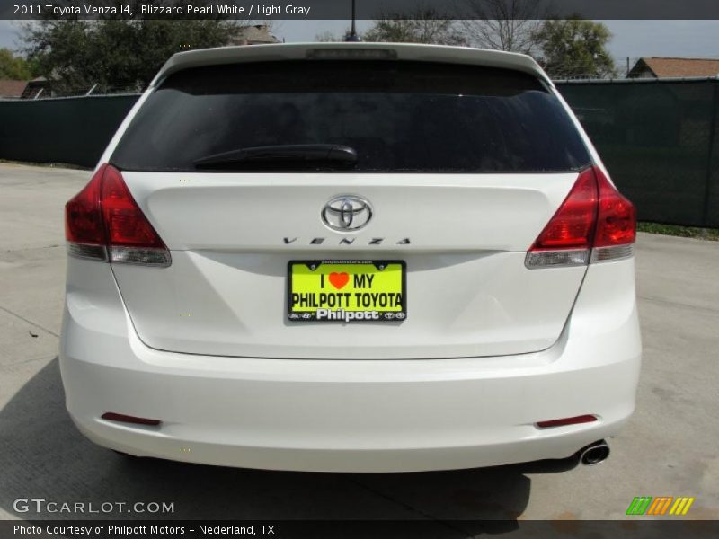 Blizzard Pearl White / Light Gray 2011 Toyota Venza I4