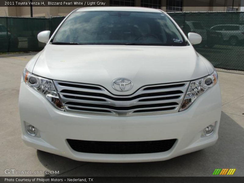 Blizzard Pearl White / Light Gray 2011 Toyota Venza I4