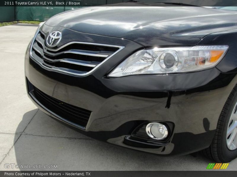  2011 Camry XLE V6 Black