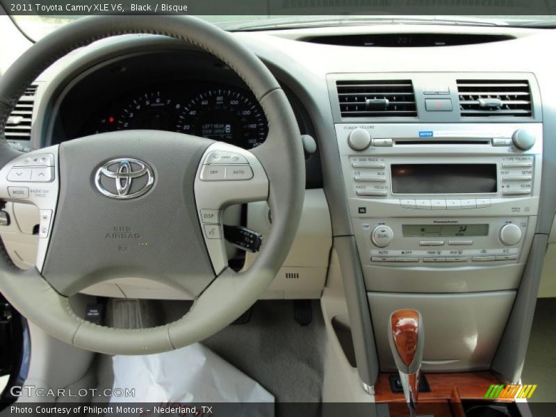Dashboard of 2011 Camry XLE V6