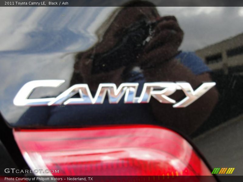 Black / Ash 2011 Toyota Camry LE