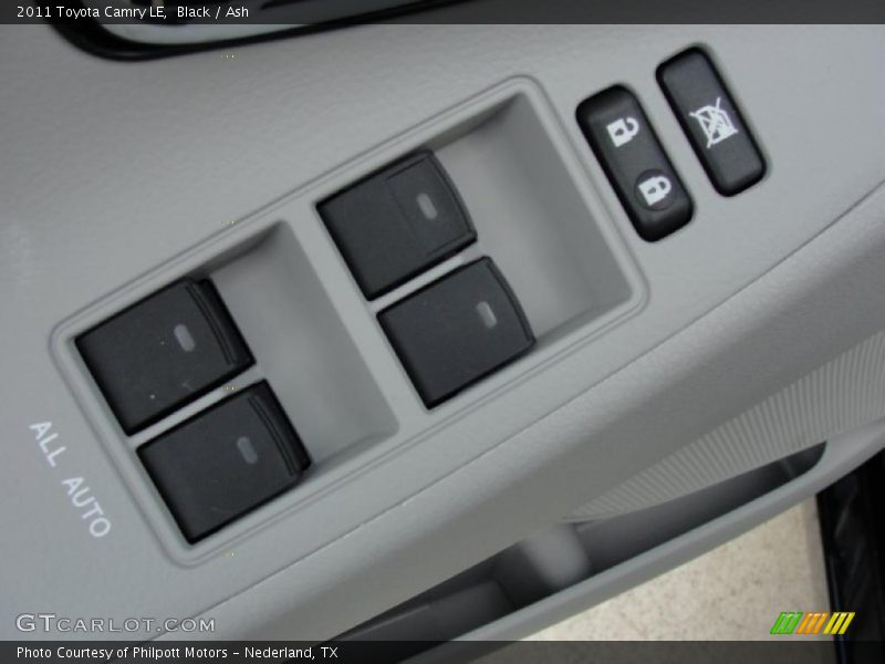 Black / Ash 2011 Toyota Camry LE