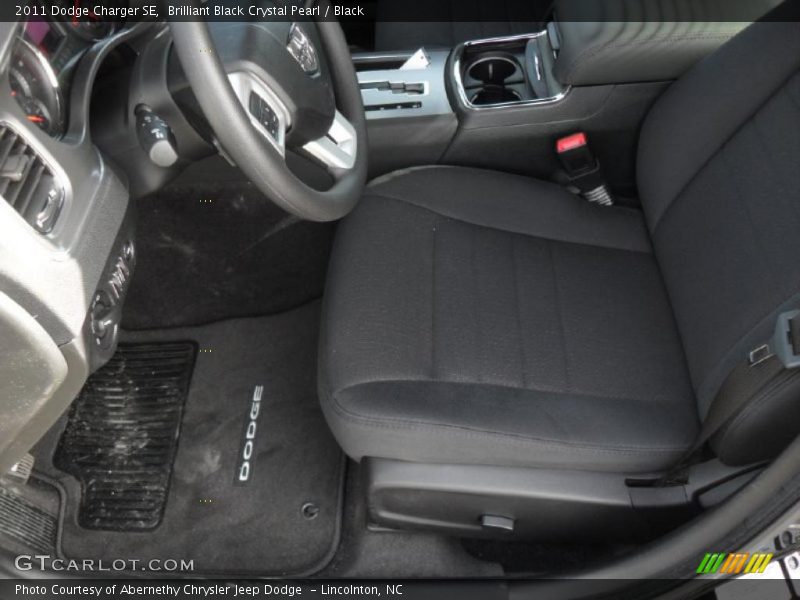 Brilliant Black Crystal Pearl / Black 2011 Dodge Charger SE