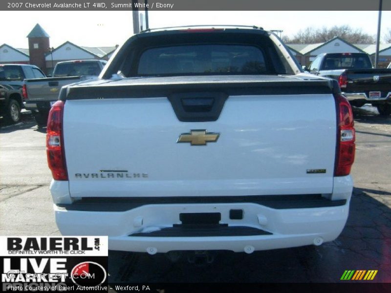 Summit White / Ebony 2007 Chevrolet Avalanche LT 4WD