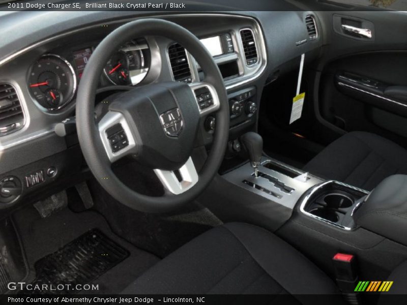 Brilliant Black Crystal Pearl / Black 2011 Dodge Charger SE
