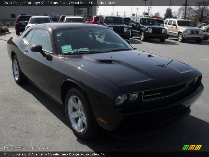 Brilliant Black Crystal Pearl / Dark Slate Gray 2011 Dodge Challenger SE
