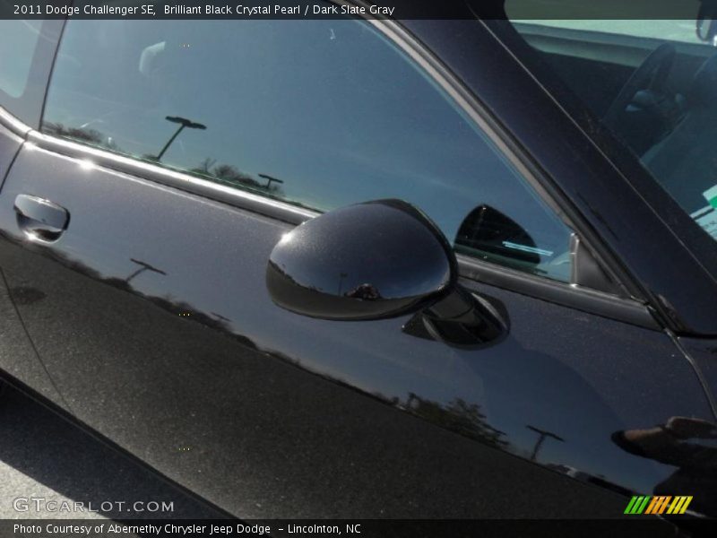 Brilliant Black Crystal Pearl / Dark Slate Gray 2011 Dodge Challenger SE