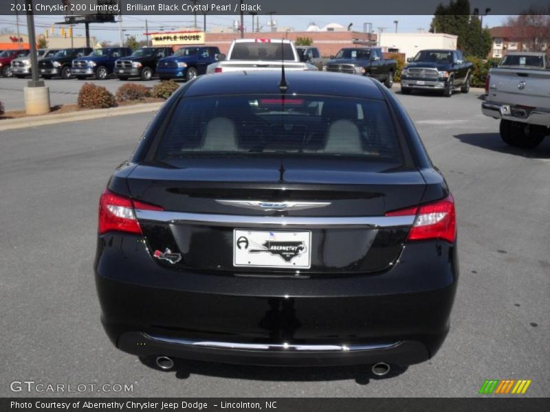 Brilliant Black Crystal Pearl / Black 2011 Chrysler 200 Limited