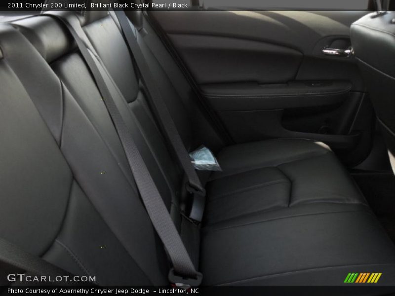Brilliant Black Crystal Pearl / Black 2011 Chrysler 200 Limited