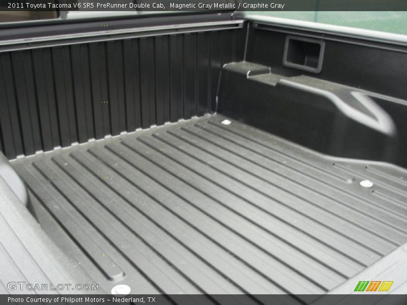 Magnetic Gray Metallic / Graphite Gray 2011 Toyota Tacoma V6 SR5 PreRunner Double Cab