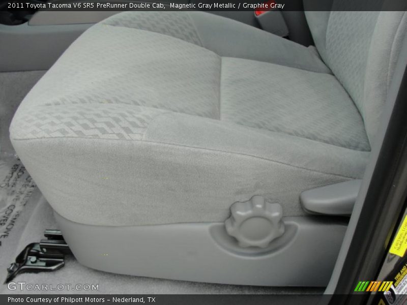 Magnetic Gray Metallic / Graphite Gray 2011 Toyota Tacoma V6 SR5 PreRunner Double Cab