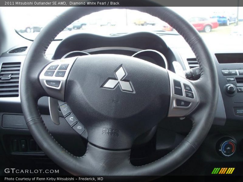 Diamond White Pearl / Black 2011 Mitsubishi Outlander SE AWD