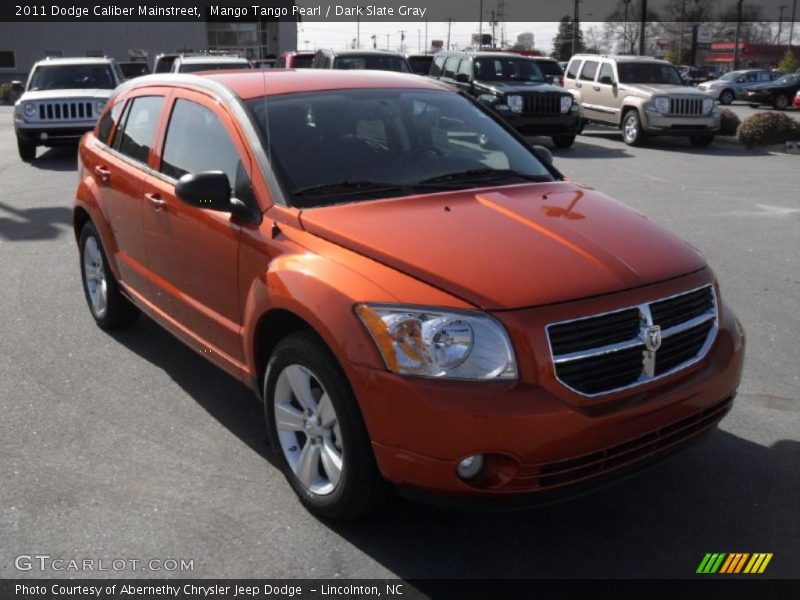 Mango Tango Pearl / Dark Slate Gray 2011 Dodge Caliber Mainstreet