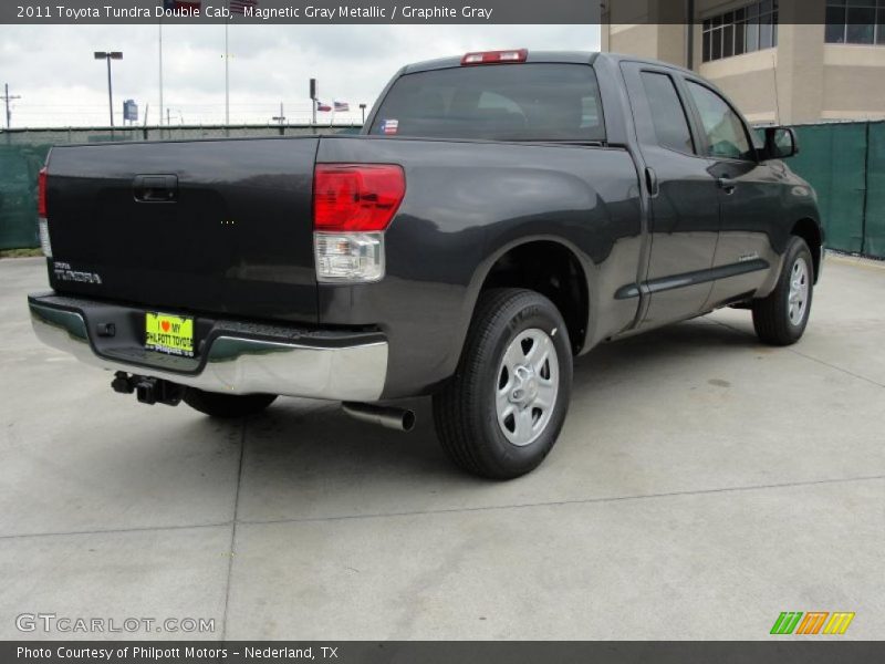Magnetic Gray Metallic / Graphite Gray 2011 Toyota Tundra Double Cab