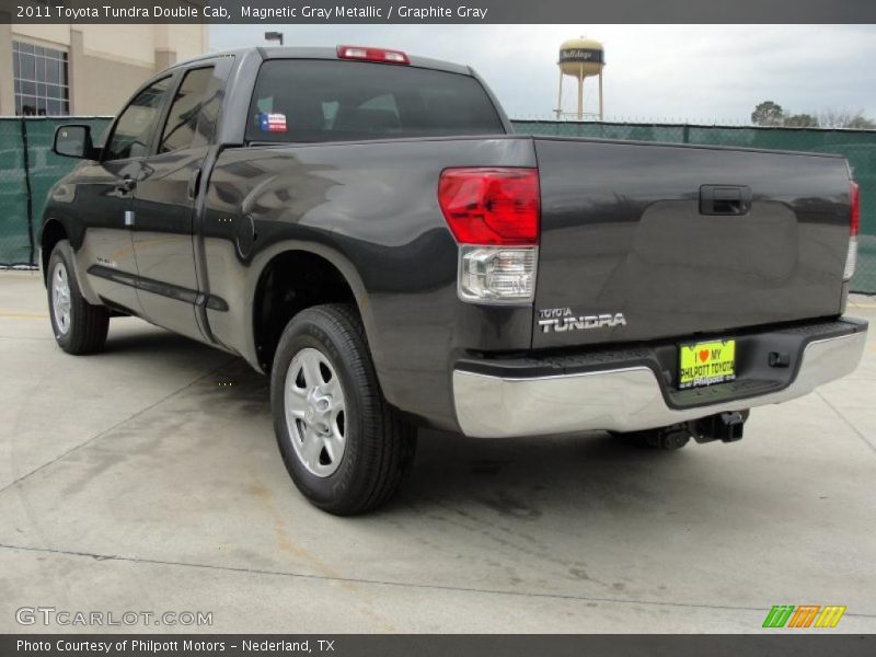 Magnetic Gray Metallic / Graphite Gray 2011 Toyota Tundra Double Cab