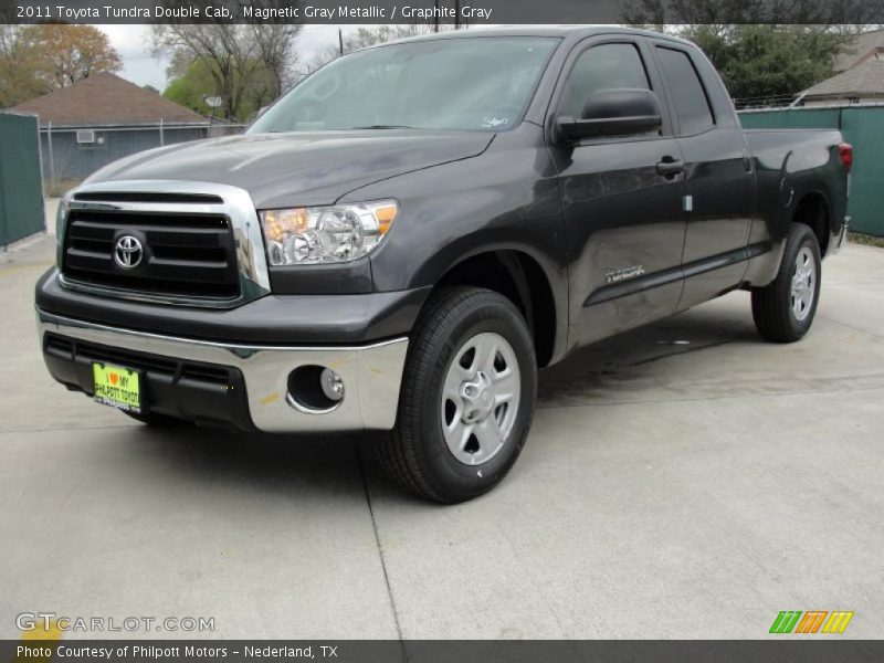 Magnetic Gray Metallic / Graphite Gray 2011 Toyota Tundra Double Cab