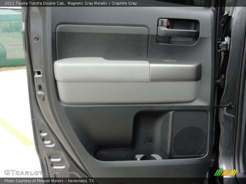 Magnetic Gray Metallic / Graphite Gray 2011 Toyota Tundra Double Cab