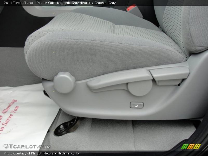 Magnetic Gray Metallic / Graphite Gray 2011 Toyota Tundra Double Cab
