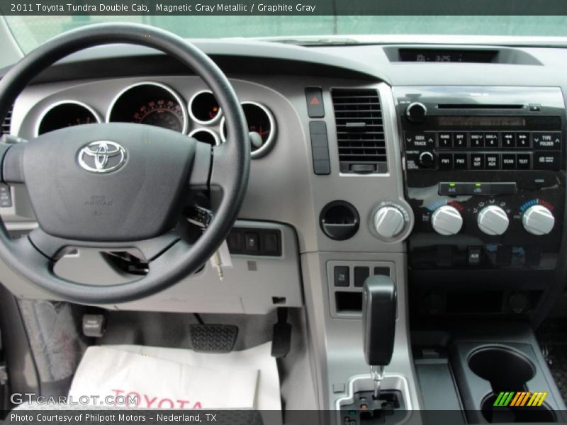Magnetic Gray Metallic / Graphite Gray 2011 Toyota Tundra Double Cab