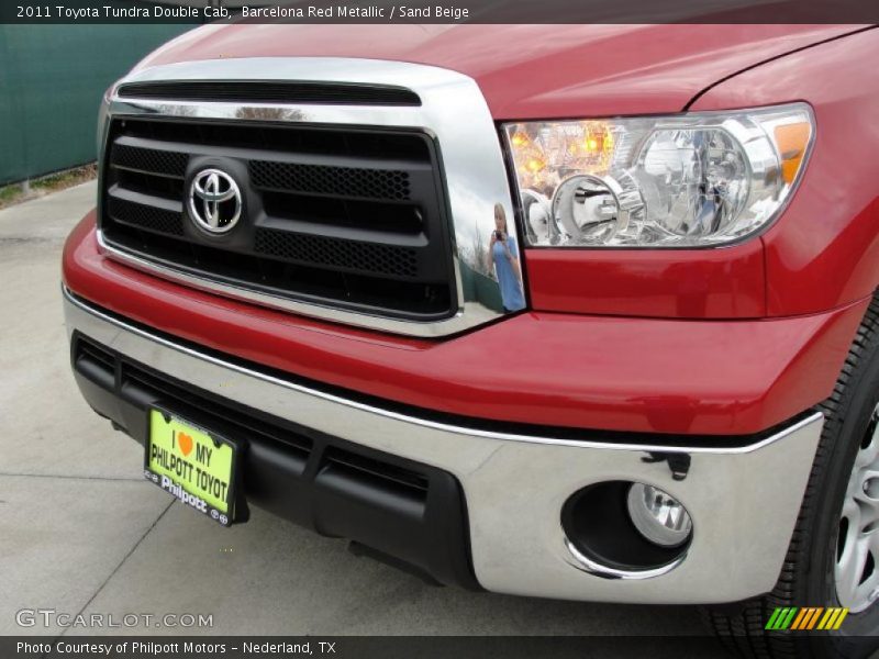 Barcelona Red Metallic / Sand Beige 2011 Toyota Tundra Double Cab